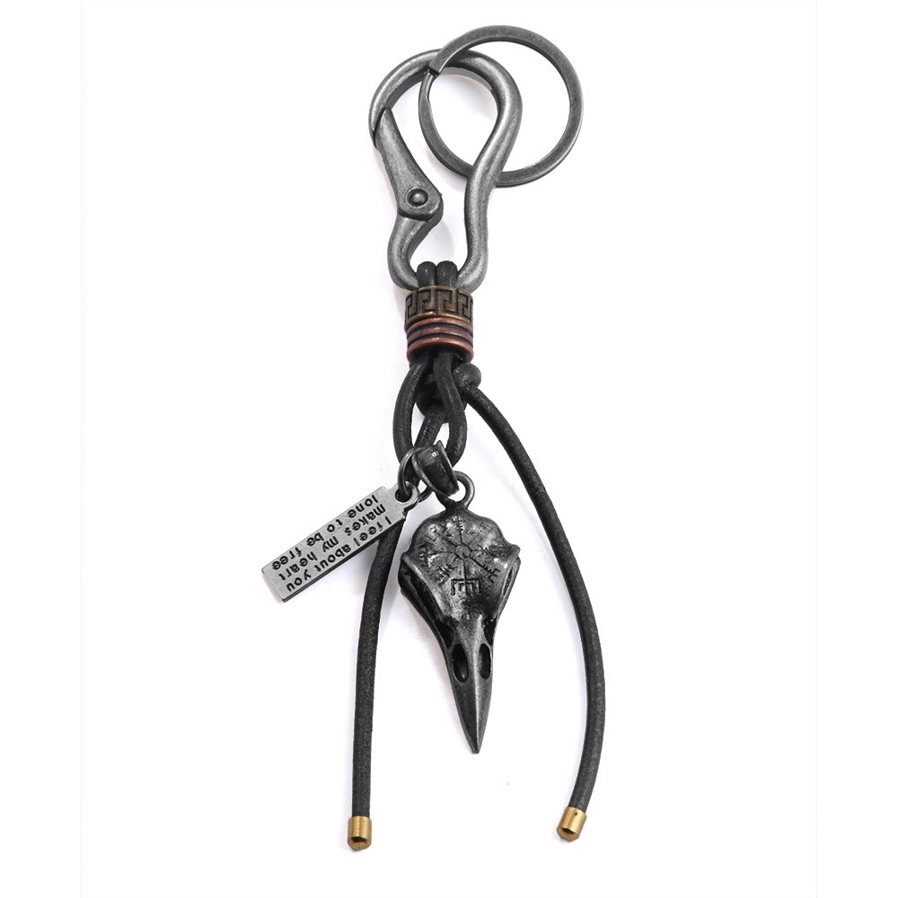 Retro Leather Rope Keychain - Lobster Buckle Pendant - Stylish & Durable Leather Key Ring