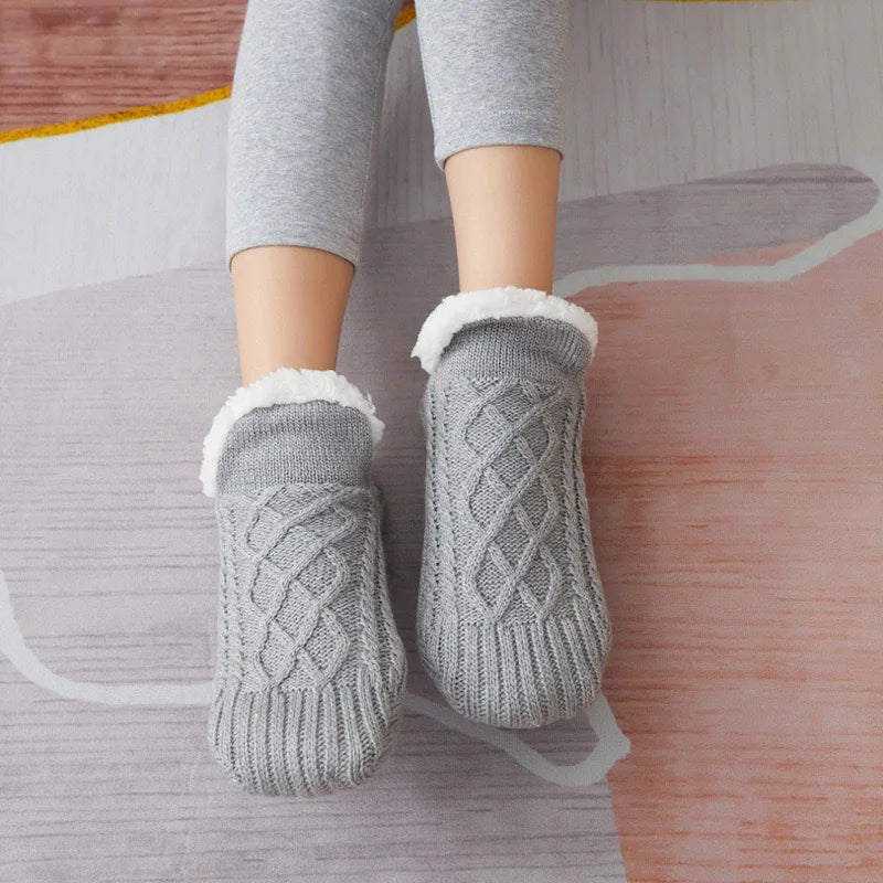 Fall and Winter Floor Socks Home Warm Women Men Socks Snow Socks Sleep Carpet Socks Slippers Socks Men Non-Slip Yoga Socks 2024